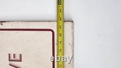 Panneau publicitaire en métal des fours à micro-ondes vintage de General Electric avec ledge en bas