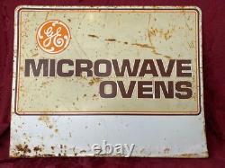 Panneau publicitaire en métal pour les fours à micro-ondes GE vintage, rustique et industriel 21 x 17