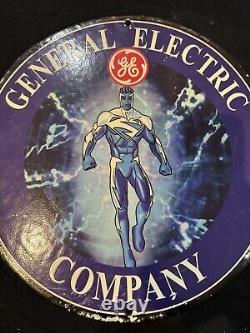 Panneau publicitaire en porcelaine de la General Electric Company pour pompe de service à gaz et huile vintage