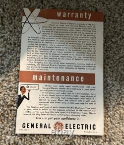 Phonographe vintage GE modèle 431 Radio AM Deluxe avec manuel d'instructions original