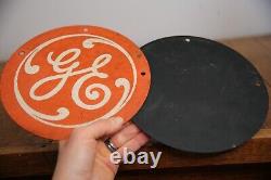 Plaque signalétique industrielle Vintage General Electric avec logo script GE, ventilateurs, moteurs, etc.