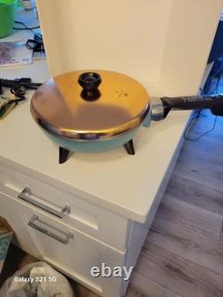 Poêle automatique vintage GE turquoise neuve dans sa boîte