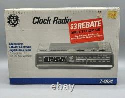 RADIO-RÉVEIL NUMÉRIQUE VINTAGE GE FM/AM Modèle 7-4624 Finition Bois, SCELLÉ EN USINE