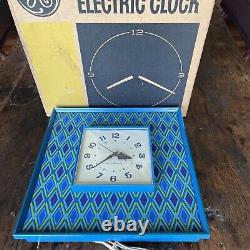 RARE Horloge murale électrique GE Vintage Psychedelic Mid Century 2548 Bleu en boîte d'origine