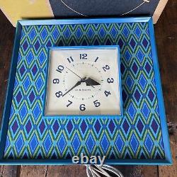 RARE Horloge murale électrique GE Vintage Psychedelic Mid Century 2548 Bleu en boîte d'origine