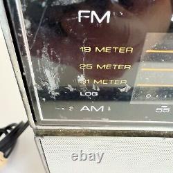 Radio AM/FM à État Solide General Electric Modèle P977C Moniteur Mondial des Années 60 Testé