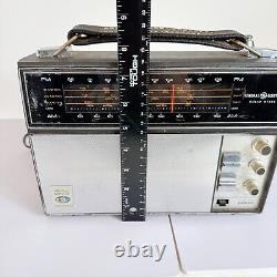 Radio AM/FM à État Solide General Electric Modèle P977C Moniteur Mondial des Années 60 Testé