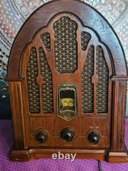 Radio AM/FM reproduction fonctionnelle General Electric vintage modèle 7-4100JA style cathédrale