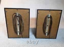 Radio Stéréo AM/FM Vintage Rarissime GE General Electric modèle T2020A et 2 Enceintes