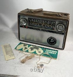 Radio Vintage General Electric GE World Monitor P-990A 17 Transistors 5 Bandes