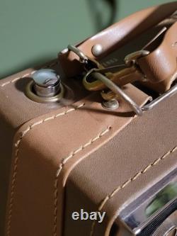 Radio Vintage General Electric World Monitor P-990A 17 Transistors 5 Bandes Fonctionne