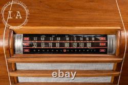 Radio Vintage L-630 par General Electric