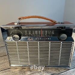Radio à huit transistors General Electric- Testé, fonctionne et sonne bien! Vintage
