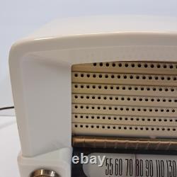 Radio à lampes Bakélite General Electric Modèle 115 des années 1940, fonctionne 115W, USA