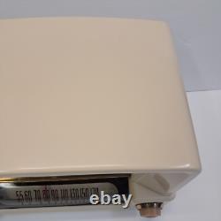 Radio à lampes Bakélite General Electric Modèle 115 des années 1940, fonctionne 115W, USA