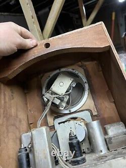 Radio à tube General Electric 6GM à boîtier en bois, rare et ancien, provenant des USA