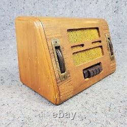 Radio à tube General Electric GD-60 RARE Vintage 1938 en bois avec boutons poussoirs AM GE tel quel