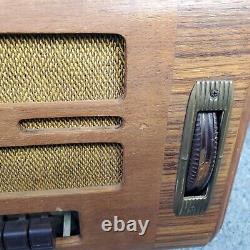 Radio à tube General Electric GD-60 RARE Vintage 1938 en bois avec boutons poussoirs AM GE tel quel