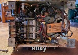 Radio à tubes Général Electric K-50-P en bois des années 1930