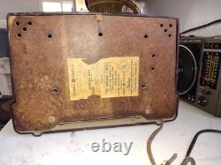 Radio à tubes Vintage Ge General Electric Modèle 404 Bandes AM Pièces Réparation