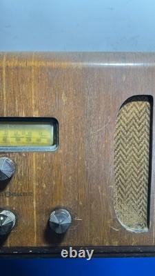 Radio à tubes Vintage General Electric GE E-72 en cabinet en bois années 1930 fonctionne.