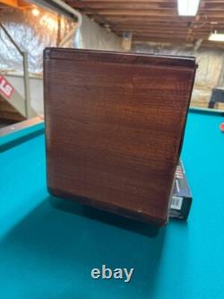 Radio à tubes vintage General Electric H-634 modèle L-573 en bois d'origine de 1939
