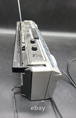 Radio cassette boombox vintage General Electric FM/AM modèle 3-5623A. Veuillez lire.