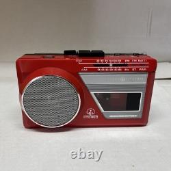 Radio cassette lecteur AM/FM General Electric 3-5437A vintage des années 1980 rouge