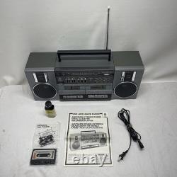 Radio-cassette portable stéréo vintage General Electric 3-5682A, boombox rétro