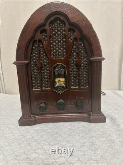 Radio cathédrale AM/FM reproduction Vintage General Electric Modèle 7-4100JA fonctionne