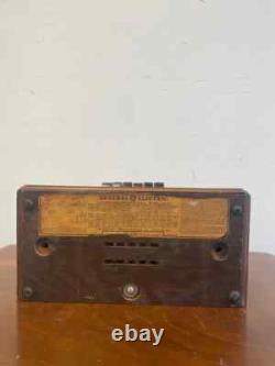 Radio de table en bois General Electric GD-60 de 1938 restaurée professionnellement