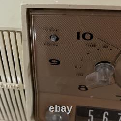 Radio-heure atomique General Electric des années 1950 1957 - Blanc