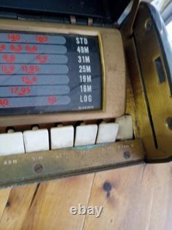 Radio portable à tubes AM et ondes courtes General Electric GE 260 vintage 1946/47