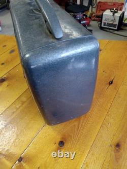 Radio portable à tubes AM et ondes courtes General Electric GE 260 vintage 1946/47