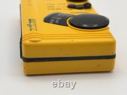 Radio portable vintage GE Action Pak AM/FM 7-1990 YLA avec étui, testé et fonctionne