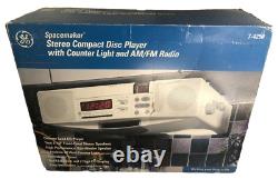 Radio réveil General Electric Spacemaker AM/FM avec lecteur de cassette 7-4290 NOS