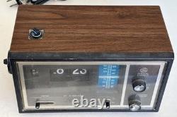 Radio-réveil à flip Vintage General Electric GE 7-4426D, testé et fonctionnel