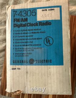 Radio-réveil à horloge à bascule General Electric GE vintage des années 1980 7-4305 neuf boîte ouverte