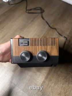 Radio-réveil à horloge à bascule General Electric vintage des années 1980 7-4305C, testé