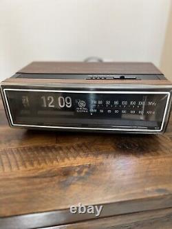 Radio-réveil à inverse vintage General Electric 1984 7-4305F FONCTIONNEL