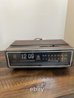 Radio-réveil à inverse vintage General Electric 1984 7-4305F FONCTIONNEL