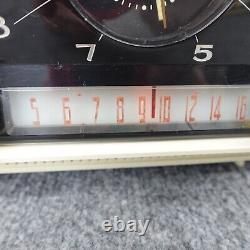 Radio-réveil à tube vintage GE General Electric MCM des années 1950 fonctionne C415A