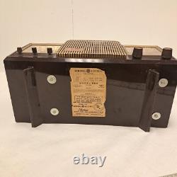 Radio- réveil vintage GE General Electric Modèle rare 580 Musaphonic