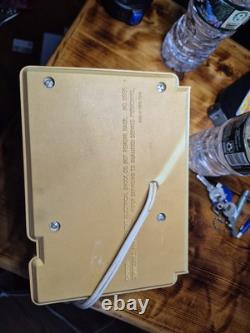 Radio- réveil vintage Général Electric C3300A de 1969, fonctionnel, psychédélique et groovy