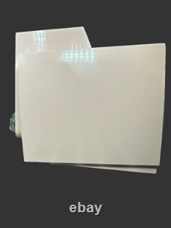 Radio-réveil vintage de l'ère atomique General Electric C-431-A Rose, fonctionne LIRE