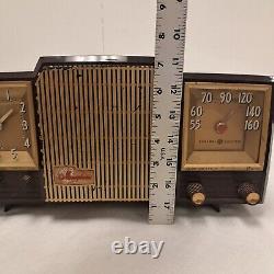 Radio-veilleuse vintage GE General Electric modèle rare 580 Musaphonic