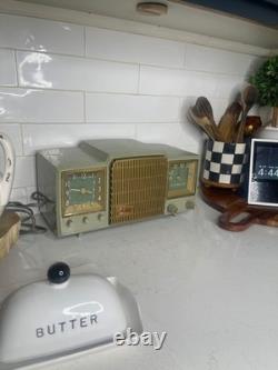 Radio-veilleuse vintage GE General Electric modèle rare 582 Musaphonic