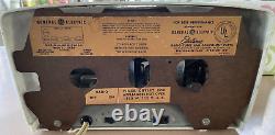 Radio vintage années 1950 Modèle 518F Général Electric Radio-réveil AM Fonctionne avec tubes