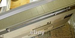 Radiocassette vintage General Electric n° 3-52454A AM/FM pour pièces ou à restaurer