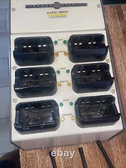 Radios Vtg/GE MPR/UHF/RPT-DIR/CG (PL)/2 voies et batteries/étuis/chargeur rapide 6 ports